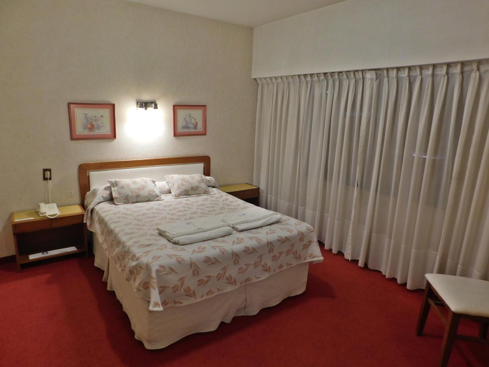 Hotel Libertador Trelew Exterior photo